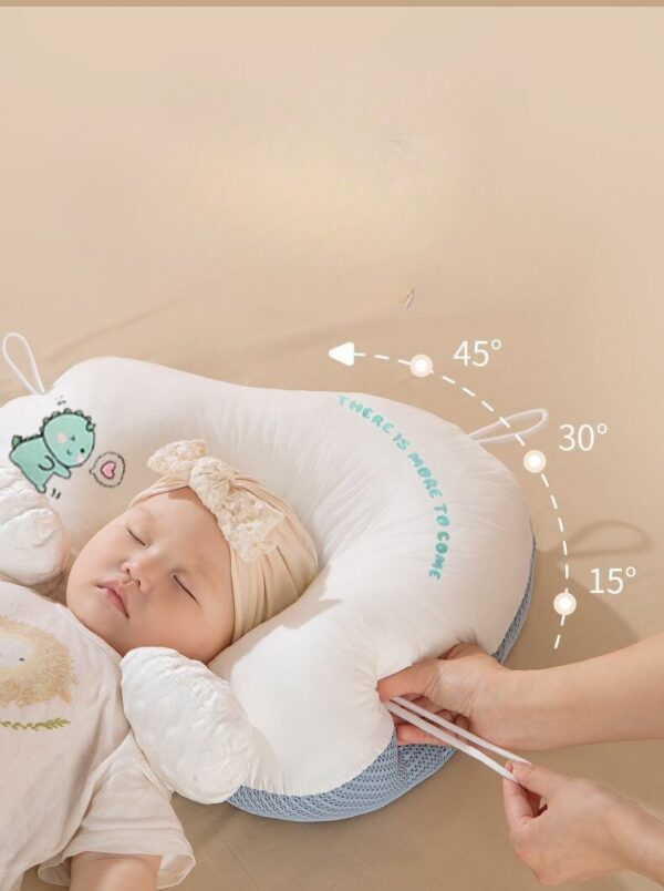 Soothing Pillow for Newborns to Prevent Head Deviation during Sleep