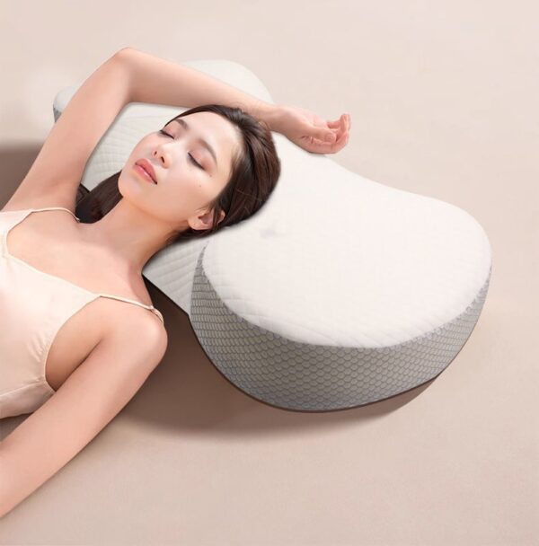 Curved Sleeping Pillow